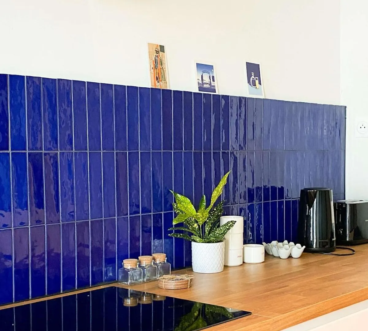 L'Appart Azur, 5 Pers Joliette Marseille Apartment