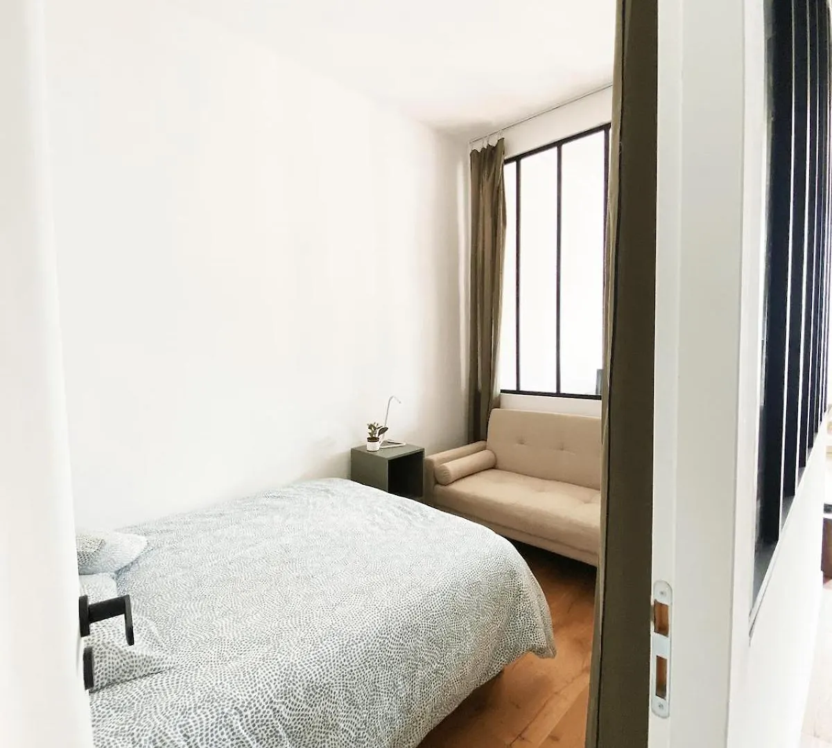 L'Appart Azur, 5 Pers Joliette Marseille 0*,  France