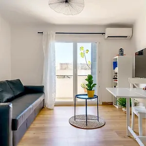 Apartamento Entièrement Rénové, Ensoleillé, à 3mn De La Gare St Charles, Avec La Vue Sur Notre-dame De La Garde, Marsella